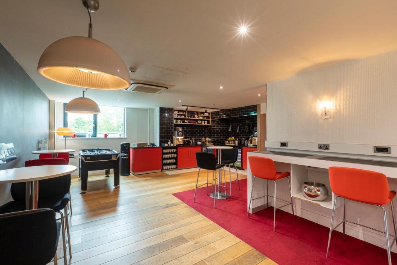 Готель Crowne Plaza Birmingham Nec By Ihg Бікенхіл Екстер'єр фото